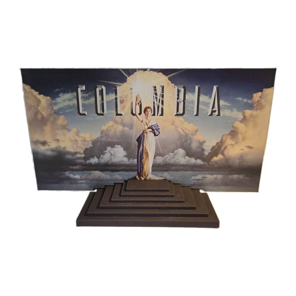 DIGACTION Torch Lady of Columbia 1/24 Scale Action Figure Columbia Pictures - Picture 1 of 3